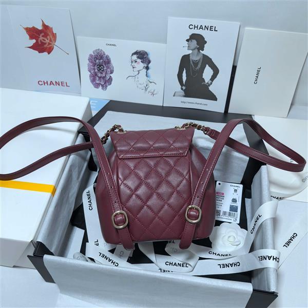 2026127213712800 700